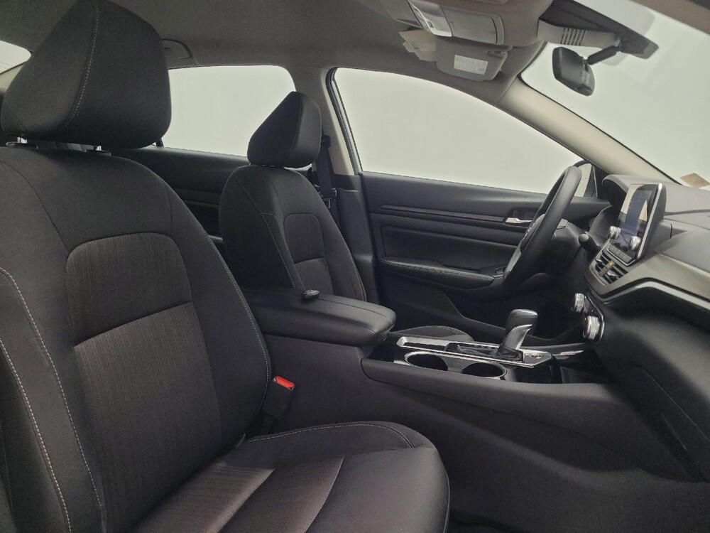 2024 Nissan Altima in Knoxville, TN 37923 - 18102301 21
