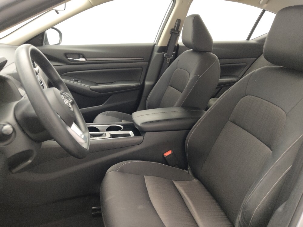 2024 Nissan Altima in Duluth, GA 30096 - 18102303 17