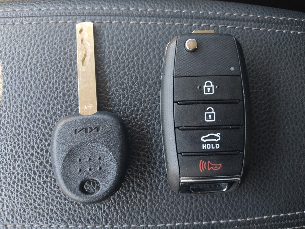 2023 Kia Rio in Augusta, GA 30907 - 18102305 32