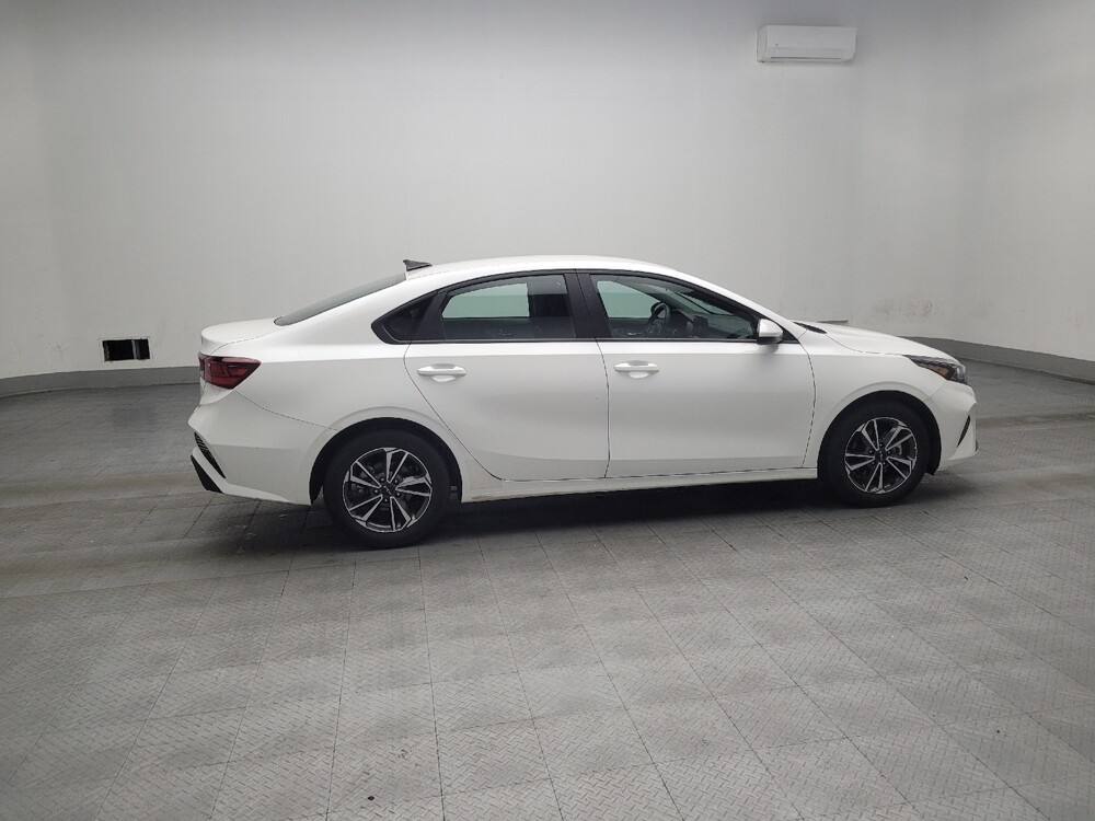 2024 Kia Forte in Augusta, GA 30907 - 18102322 10