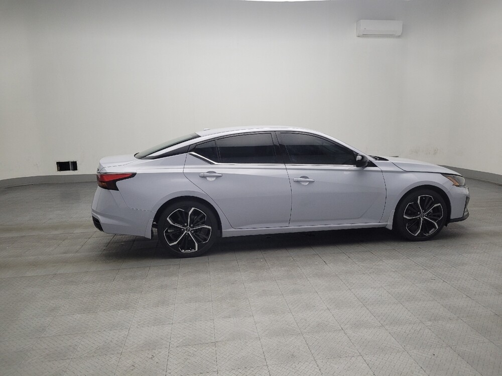 2024 Nissan Altima in Birmingham, AL 35215 - 18102324 10