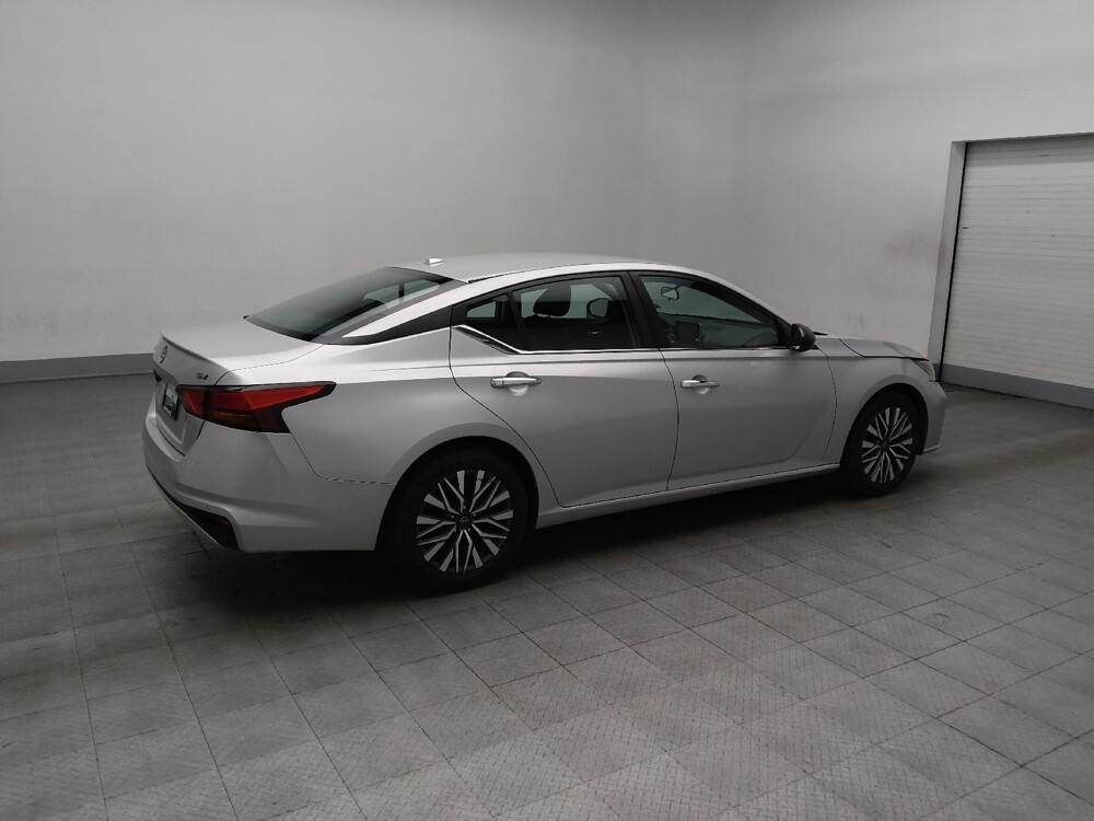 2024 Nissan Altima in Knoxville, TN 37923 - 18102333 10