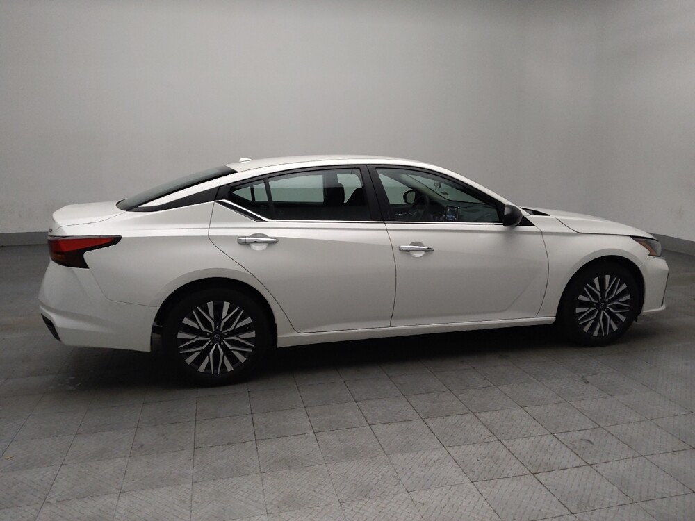 2024 Nissan Altima in Knoxville, TN 37923 - 18102334 10