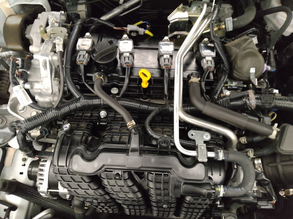 2024 Nissan Altima in Knoxville, TN 37923 - 18102334 30