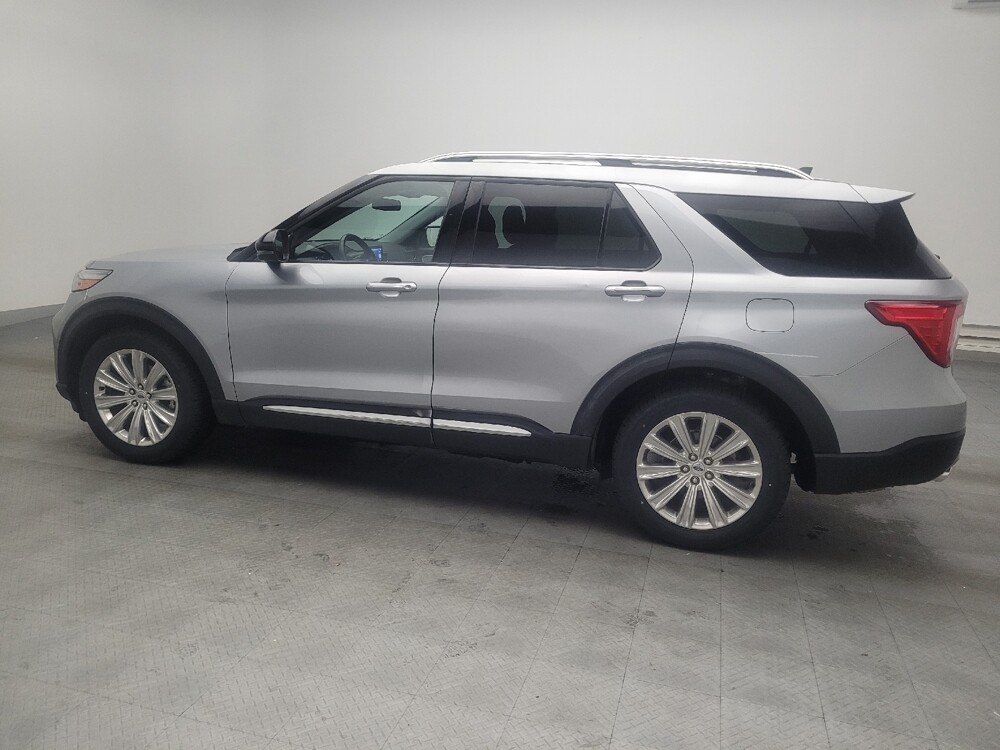 2023 Ford Explorer in Morrow, GA 30260 - 18102342 3