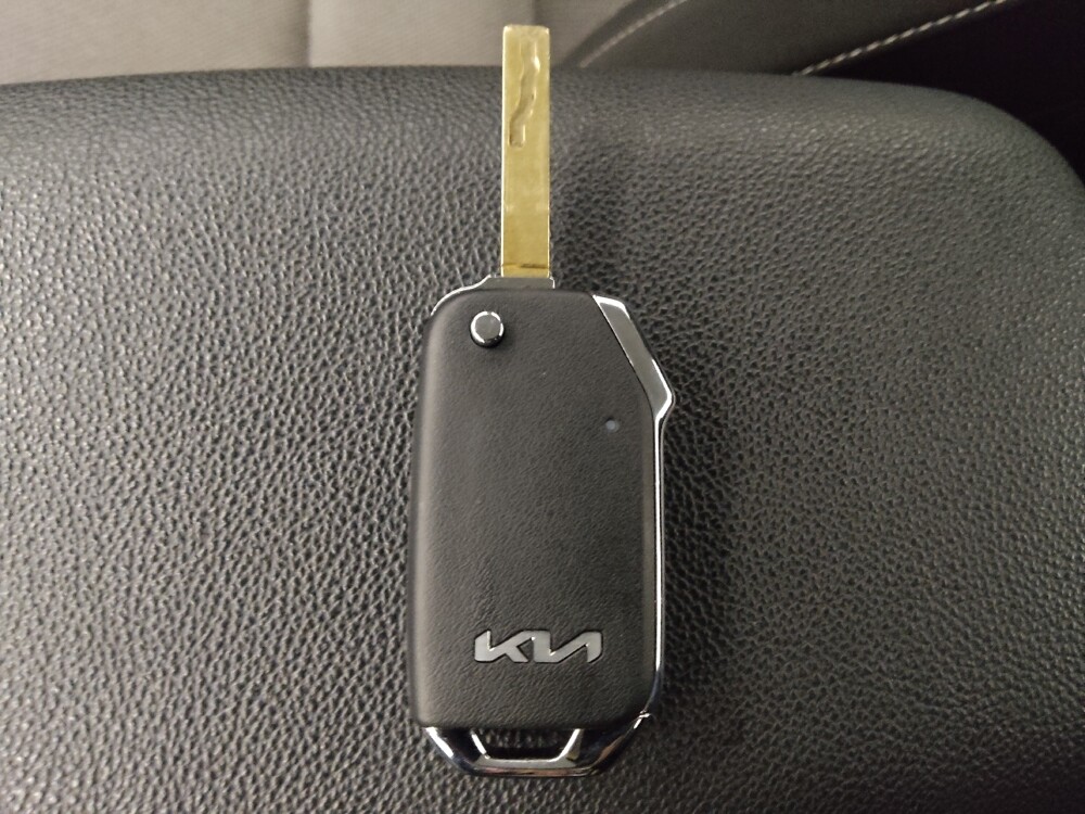 2023 Kia Forte in Stone Mountain, GA 30083 - 18102345 32