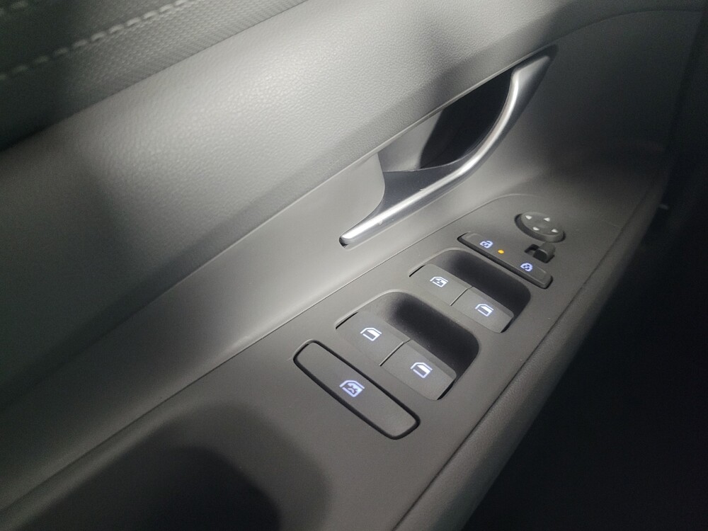 2024 Hyundai Elantra in Birmingham, AL 35215 - 18102350 27