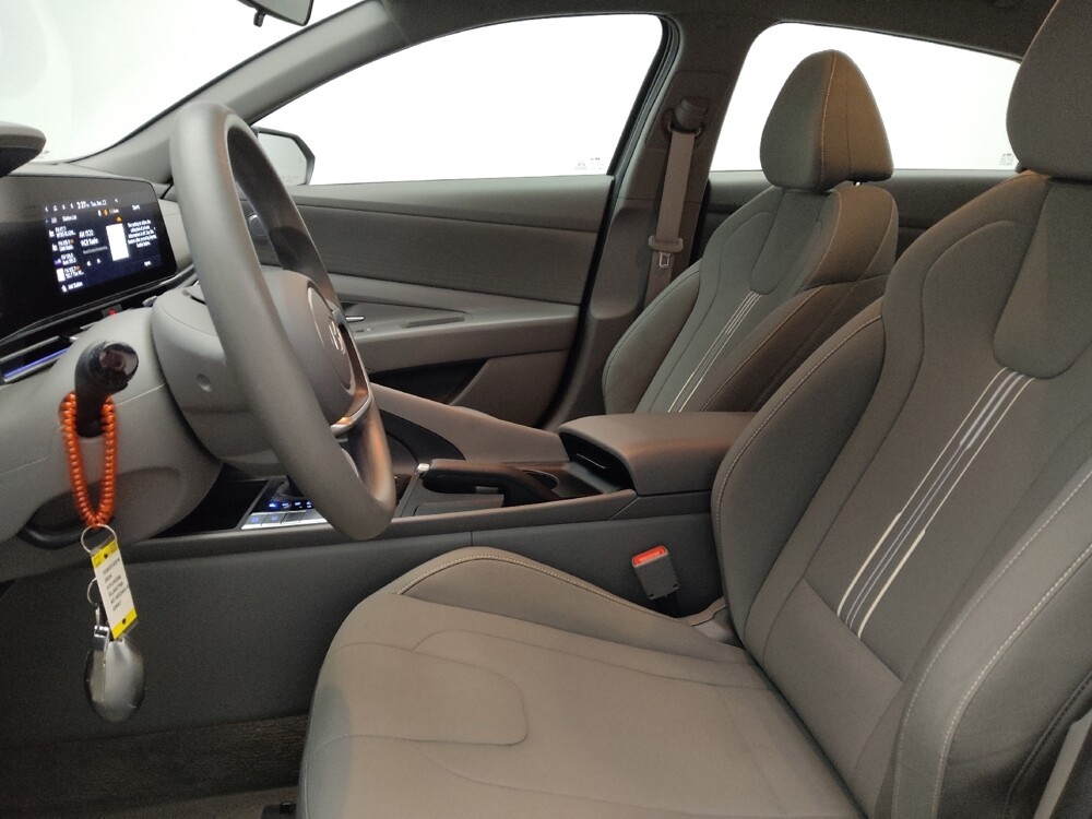 2024 Hyundai Elantra in Birmingham, AL 35215 - 18102350 17