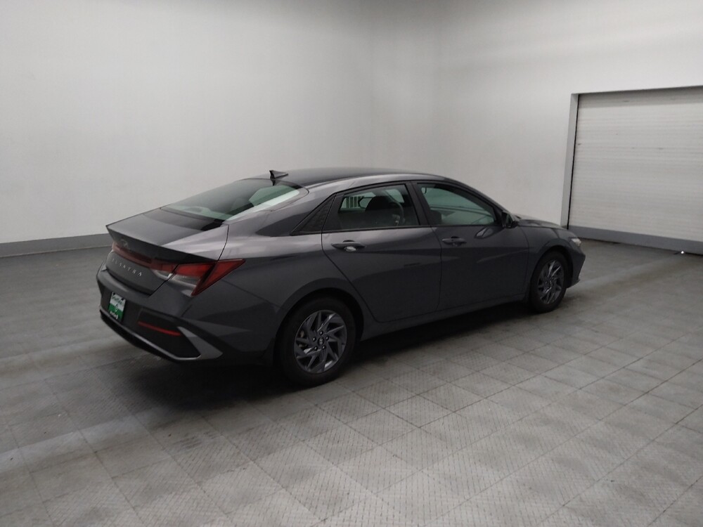 2024 Hyundai Elantra in Birmingham, AL 35215 - 18102350 10