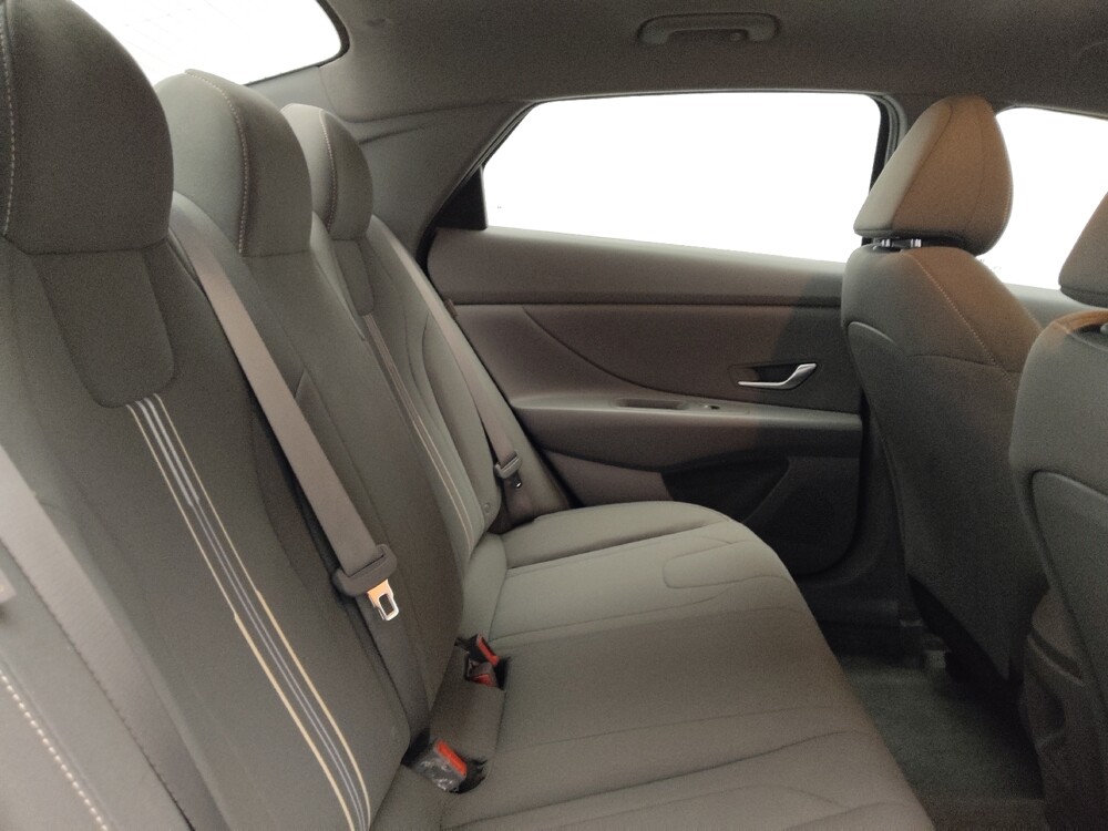 2024 Hyundai Elantra in Birmingham, AL 35215 - 18102350 19