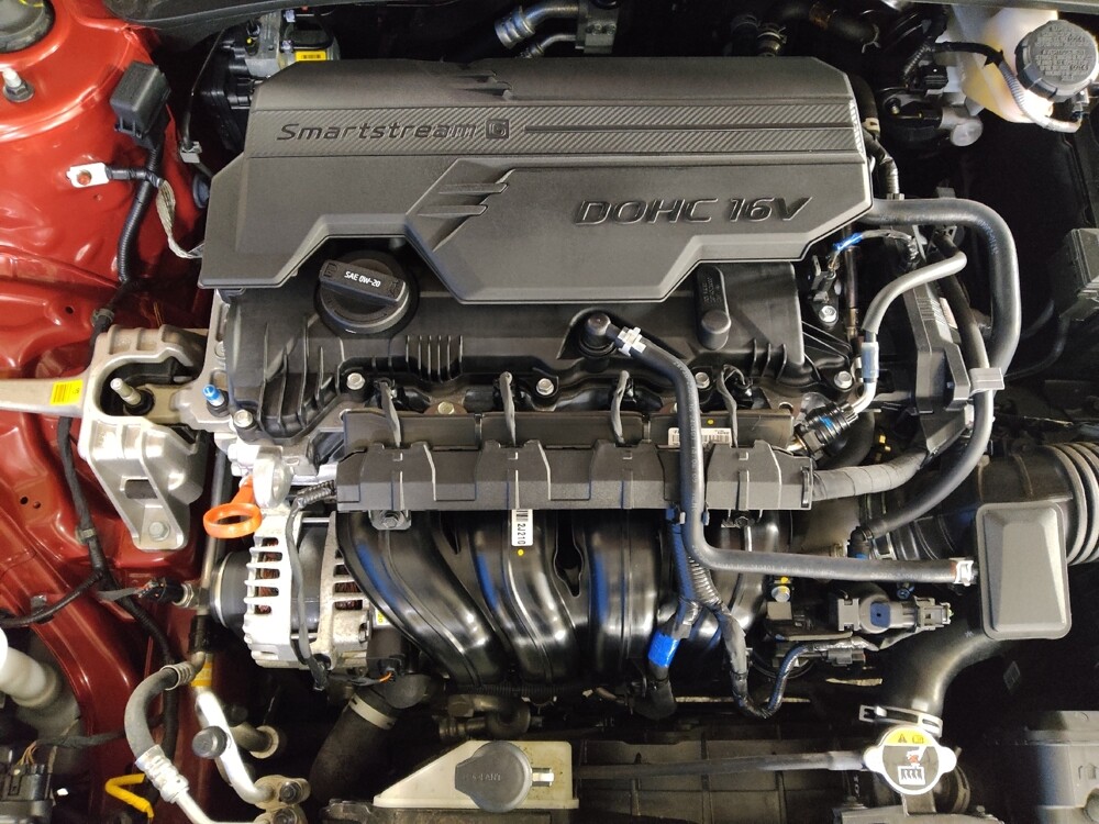 2024 Hyundai Elantra in Morrow, GA 30260 - 18102363 30