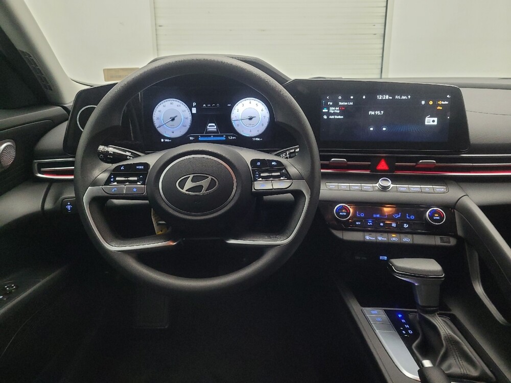 2024 Hyundai Elantra in Morrow, GA 30260 - 18102363 22