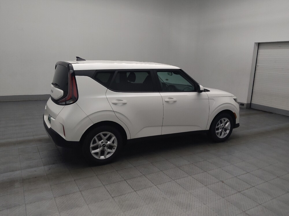 2024 Kia Soul in Conyers, GA 30094 - 18102371 10