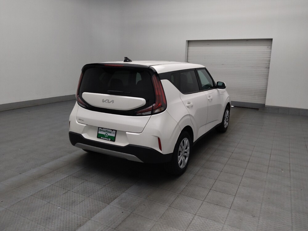 2023 Kia Soul in Macon, GA 31210 - 18102376 9