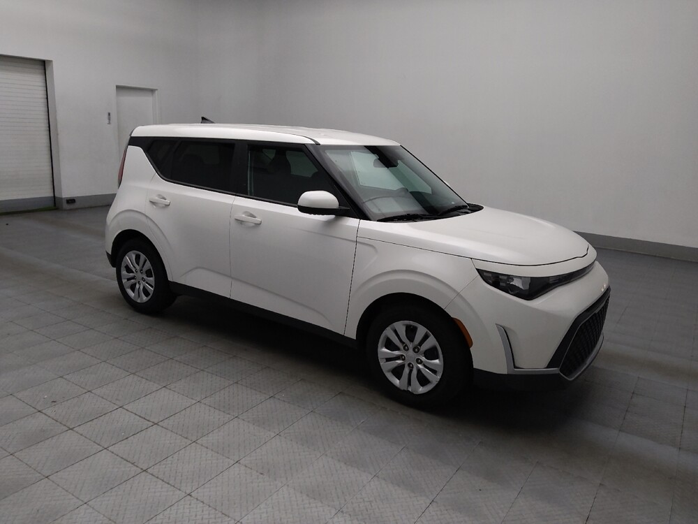 2023 Kia Soul in Macon, GA 31210 - 18102376 11