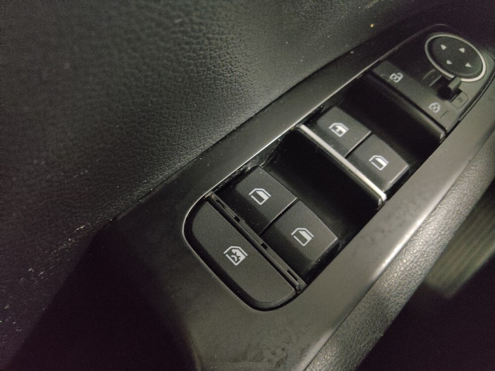 2023 Kia Soul in Macon, GA 31210 - 18102376 27