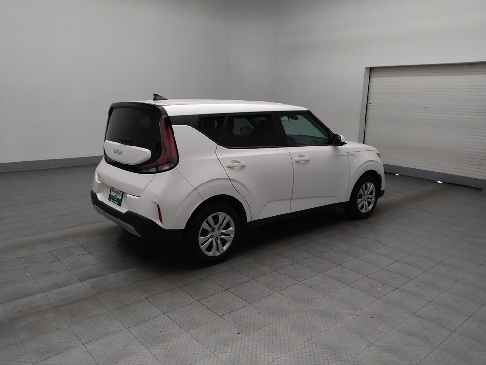 2023 Kia Soul in Macon, GA 31210 - 18102376 10