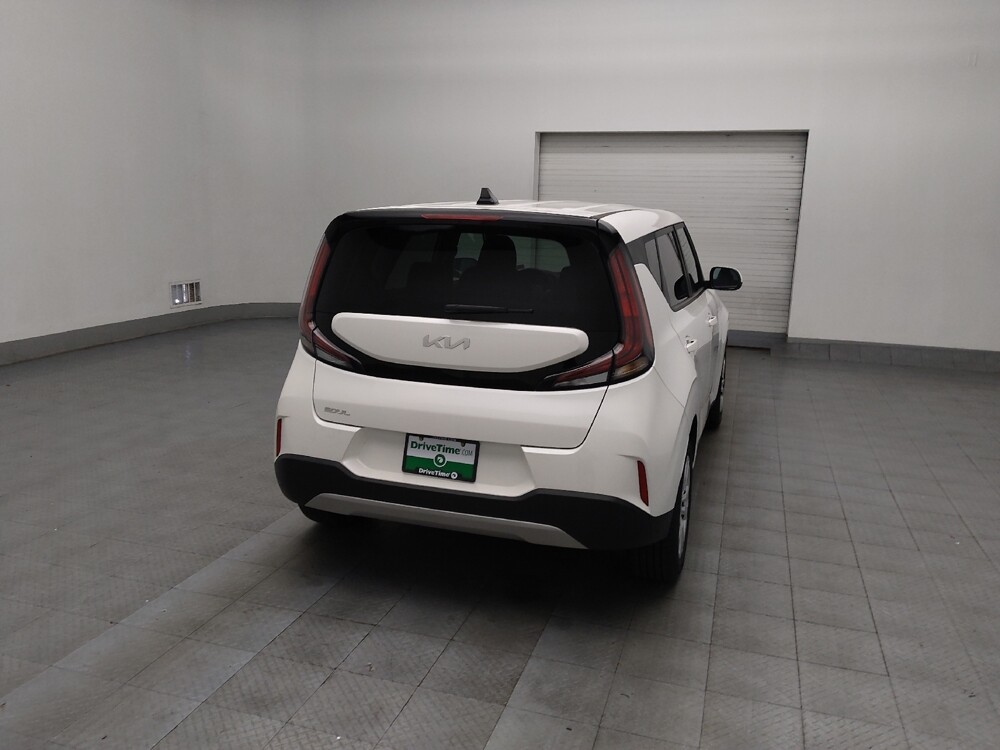 2023 Kia Soul in Macon, GA 31210 - 18102376 7