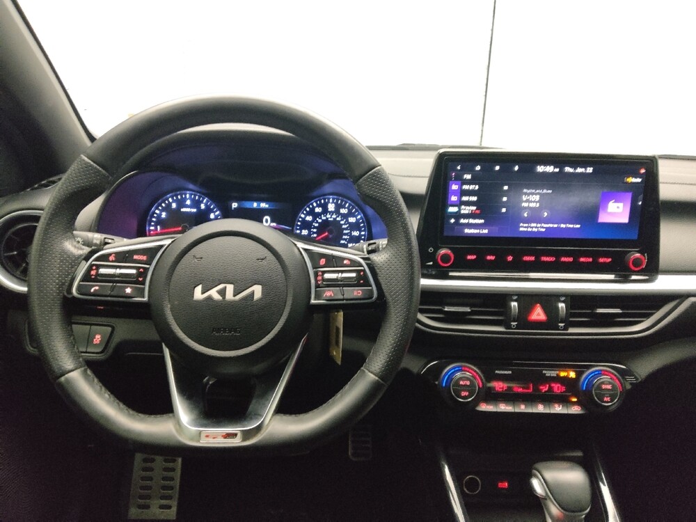 2023 Kia Forte in Morrow, GA 30260 - 18102390 22