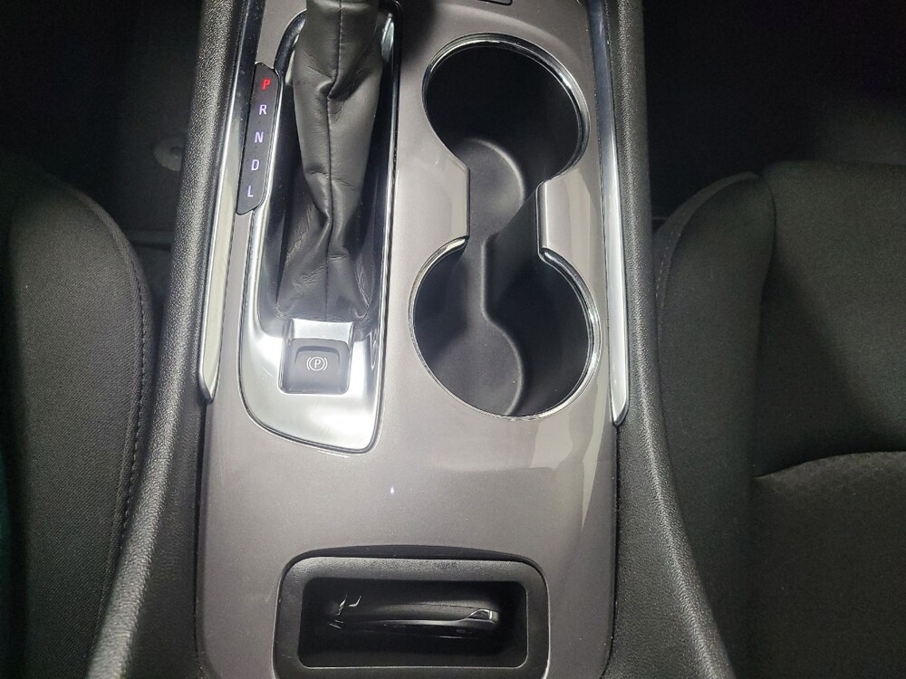 2025 Chevrolet Malibu in Union City, GA 30291 - 18102392 26