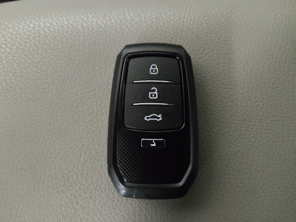 2024 Toyota Camry in Stone Mountain, GA 30083 - 18102395 32