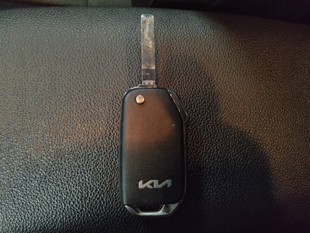 2024 Kia Forte in Conyers, GA 30094 - 18102401 32