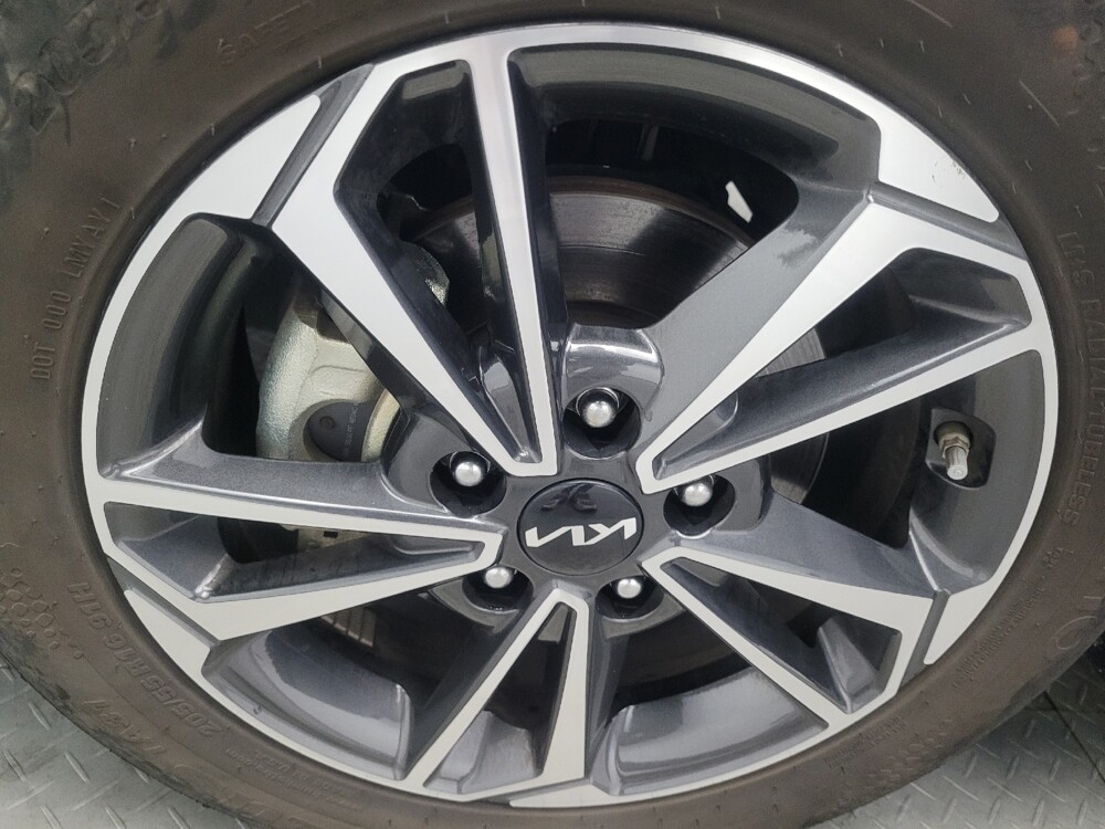 2024 Kia Forte in Conyers, GA 30094 - 18102401 31