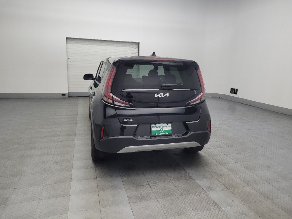 2024 Kia Soul in Jackson, MS 39211 - 18102402 6