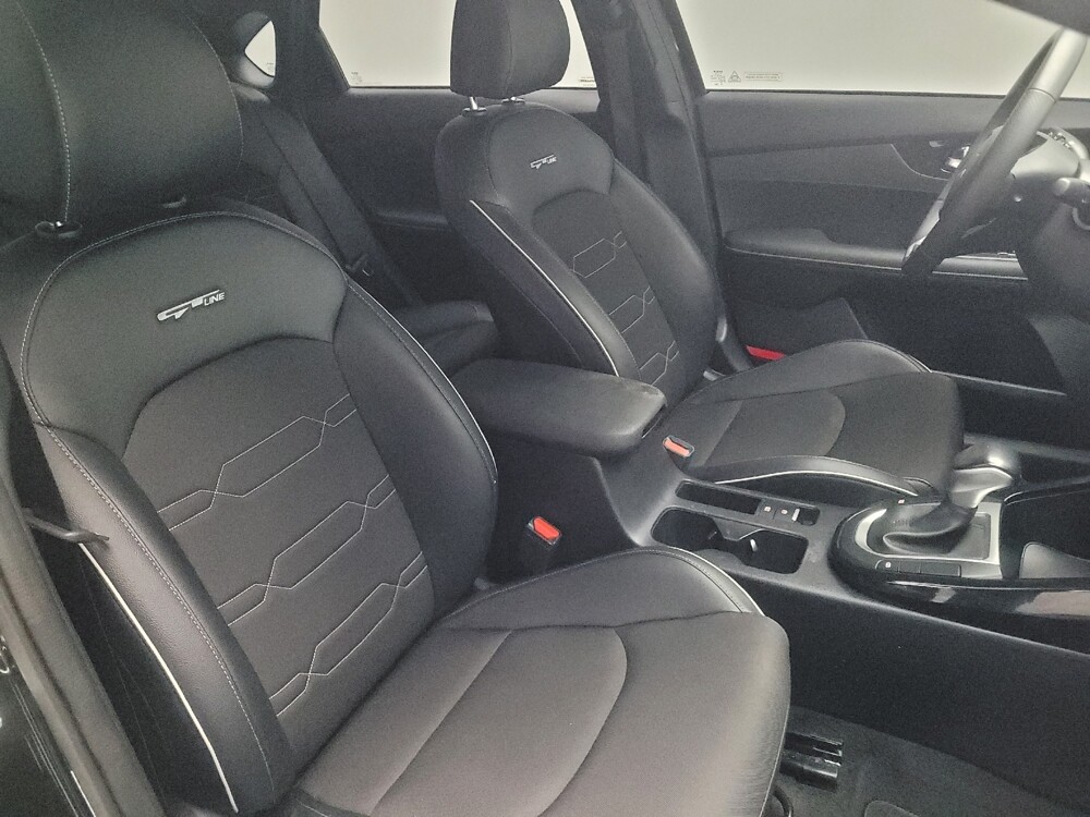2024 Kia Forte in Conyers, GA 30094 - 18102411 21