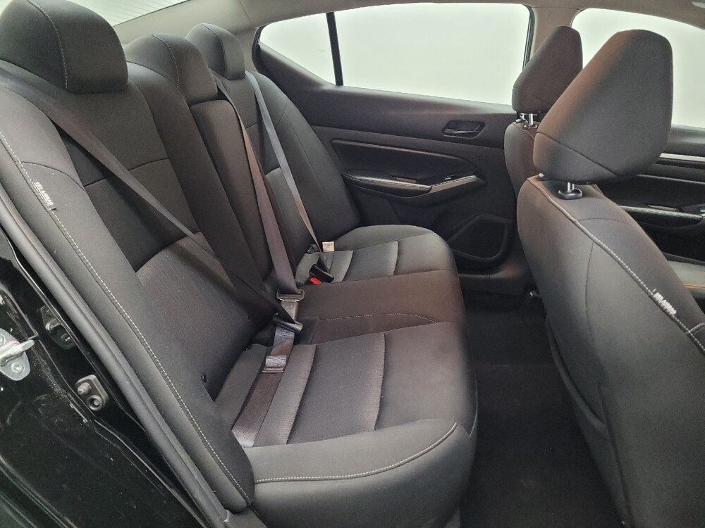 2023 Nissan Altima in Topeka, KS 66611 - 18102421 19