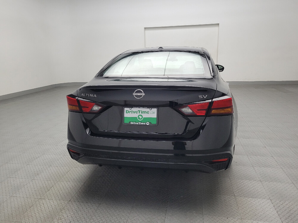2023 Nissan Altima in Topeka, KS 66611 - 18102421 7