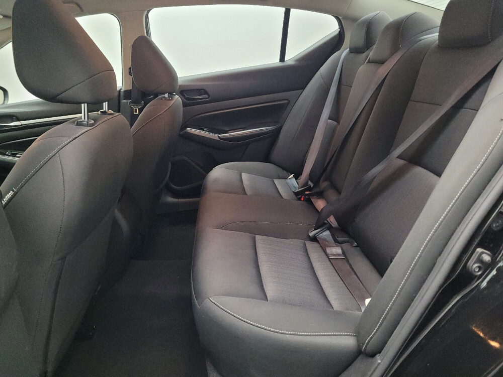 2023 Nissan Altima in Topeka, KS 66611 - 18102421 18