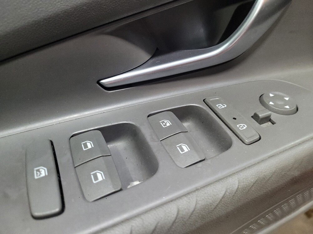 2023 Hyundai Elantra in Plymouth Meeting, PA 19462 - 18102423 27