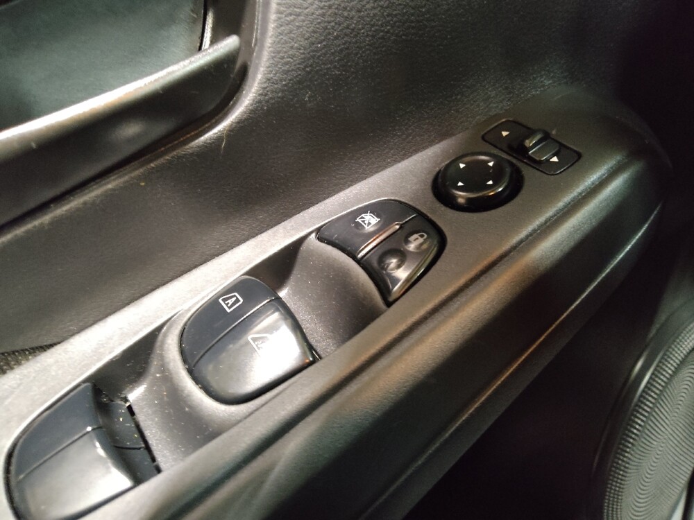 2023 Nissan Kicks in Oklahoma City, OK 73139 - 18102436 27