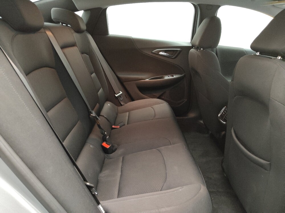 2024 Chevrolet Malibu in Oklahoma City, OK 73139 - 18102445 19