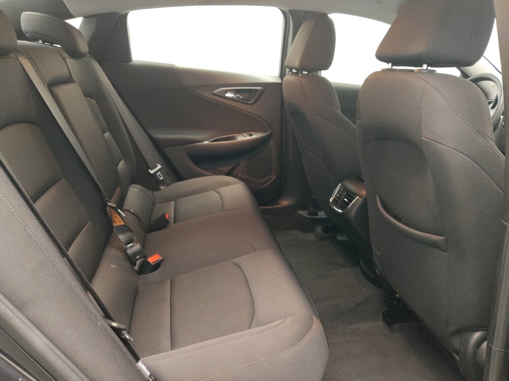 2023 Chevrolet Malibu in Oklahoma City, OK 73139 - 18102449 19