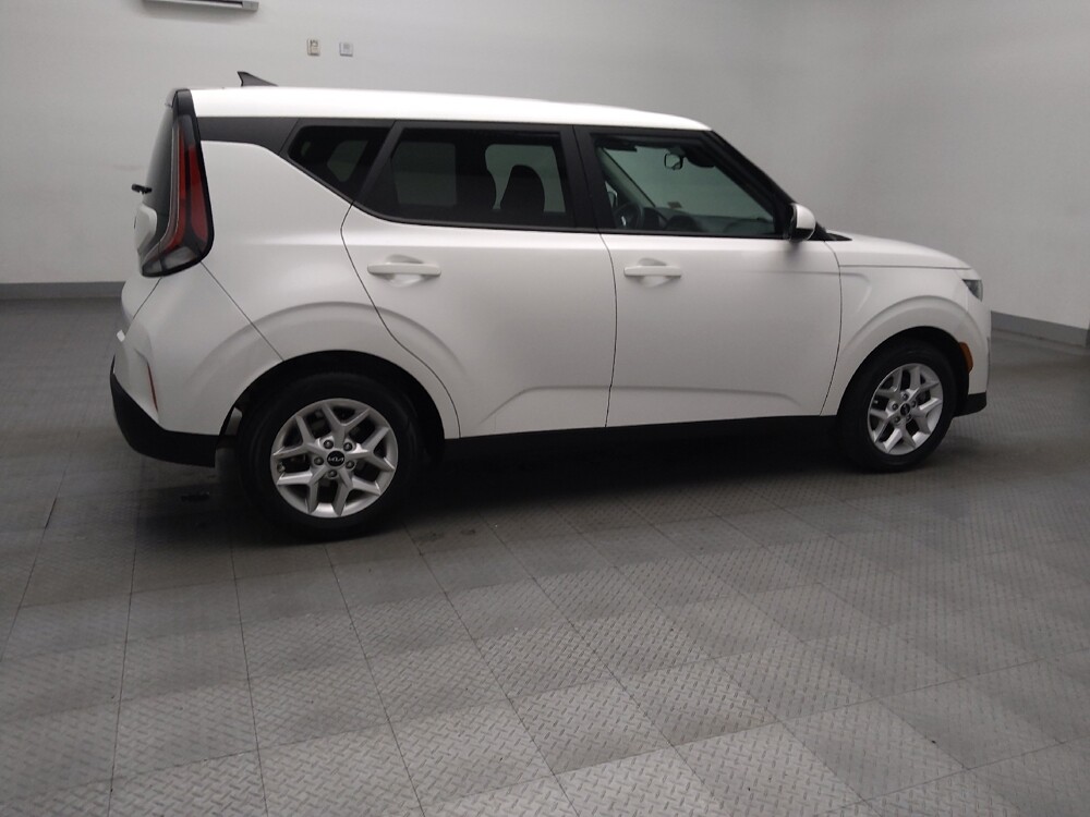 2023 Kia Soul in Fort Worth, TX 76116 - 18102457 10
