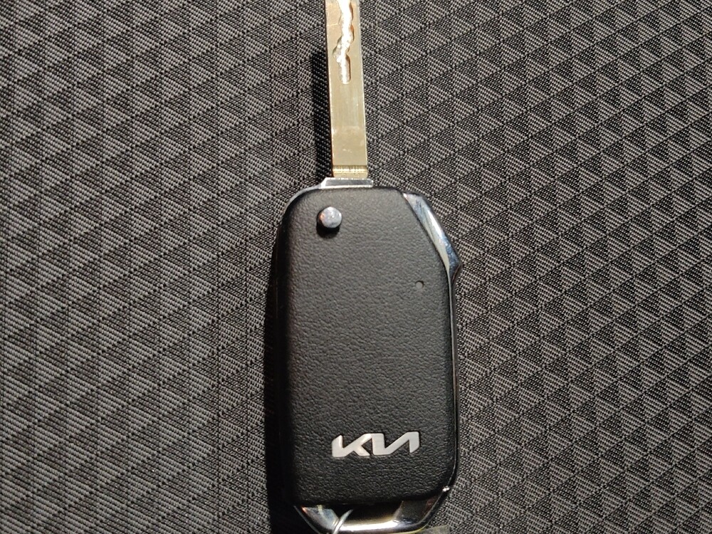 2023 Kia Soul in Fort Worth, TX 76116 - 18102457 32