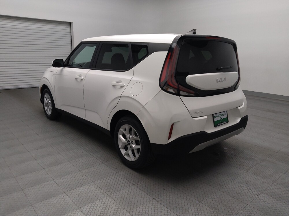 2023 Kia Soul in Fort Worth, TX 76116 - 18102457 5