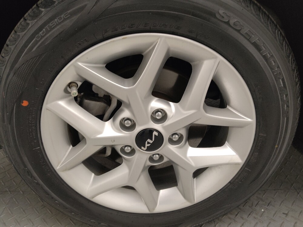 2023 Kia Soul in Fort Worth, TX 76116 - 18102457 31