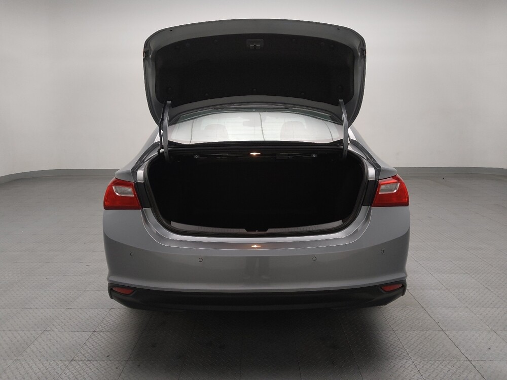 2024 Chevrolet Malibu in Arlington, TX 76011 - 18102466 29