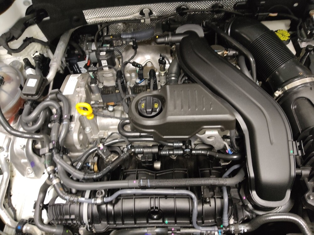 2023 Volkswagen Taos in Oklahoma City, OK 73139 - 18102468 30