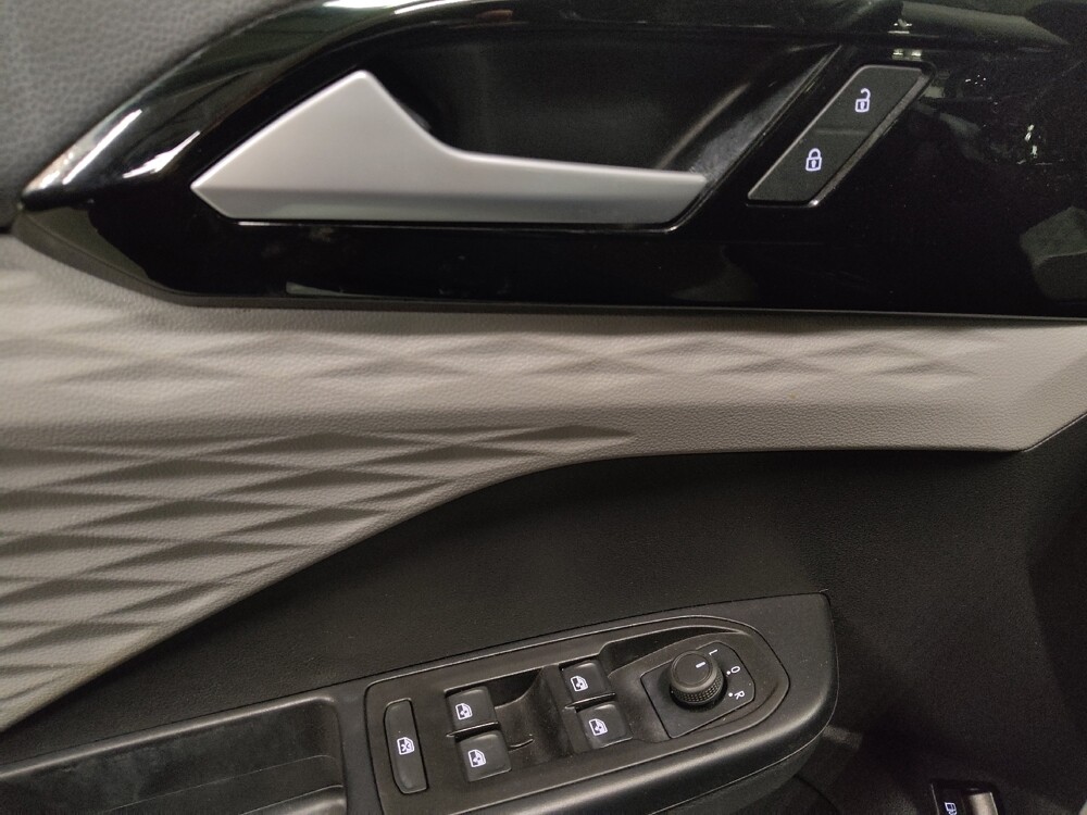 2023 Volkswagen Taos in Oklahoma City, OK 73139 - 18102468 27