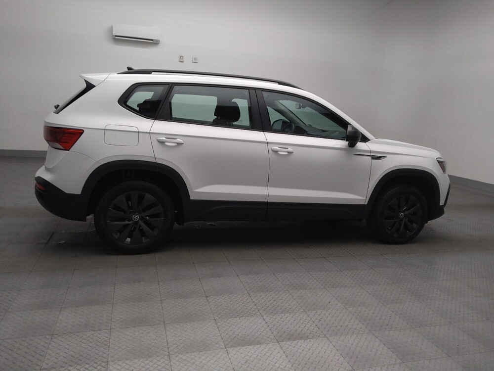 2023 Volkswagen Taos in Oklahoma City, OK 73139 - 18102468 10