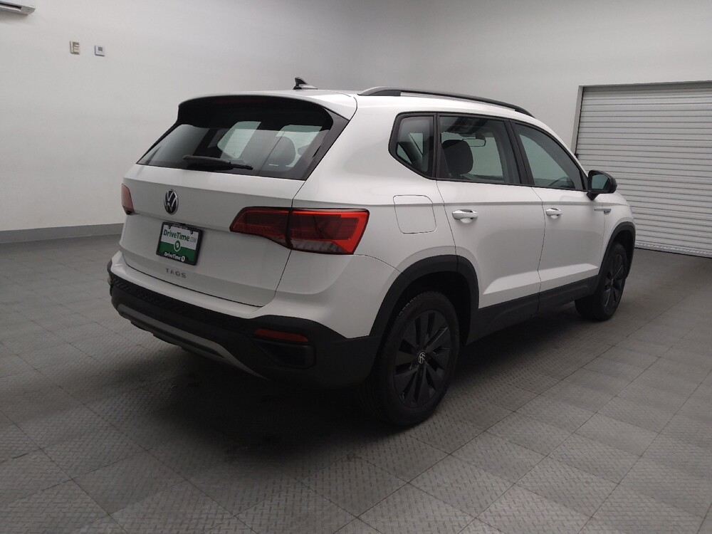 2023 Volkswagen Taos in Oklahoma City, OK 73139 - 18102468 9