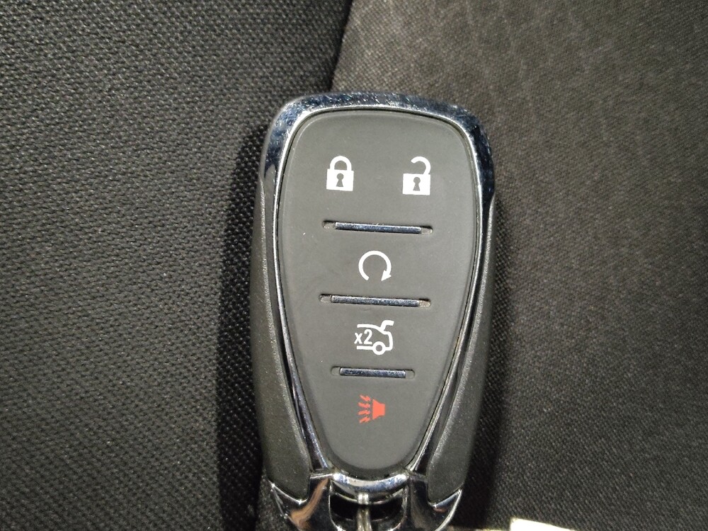 2023 Chevrolet Malibu in Fort Worth, TX 76116 - 18102469 32