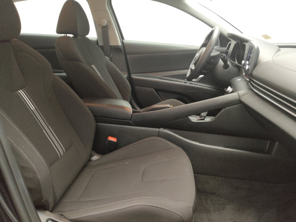 2023 Hyundai Elantra in Plano, TX 75074 - 18102472 21