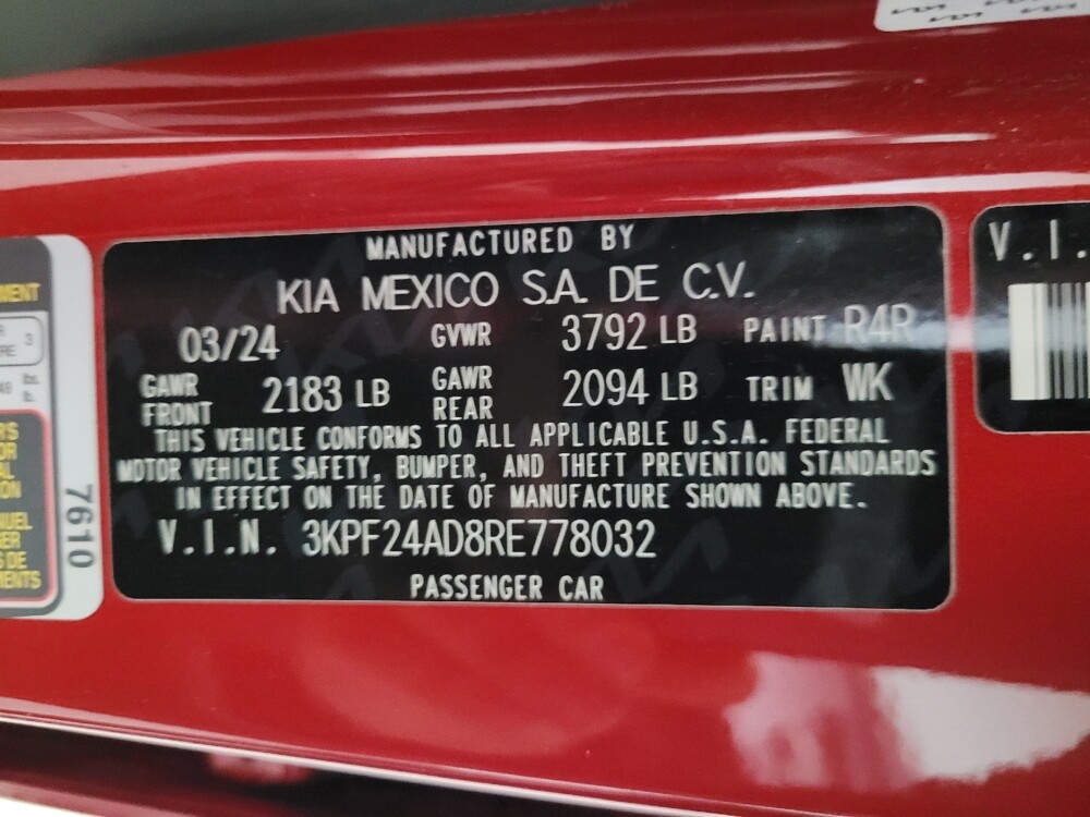 2024 Kia Forte in Glendale, AZ 85301 - 18102483 33