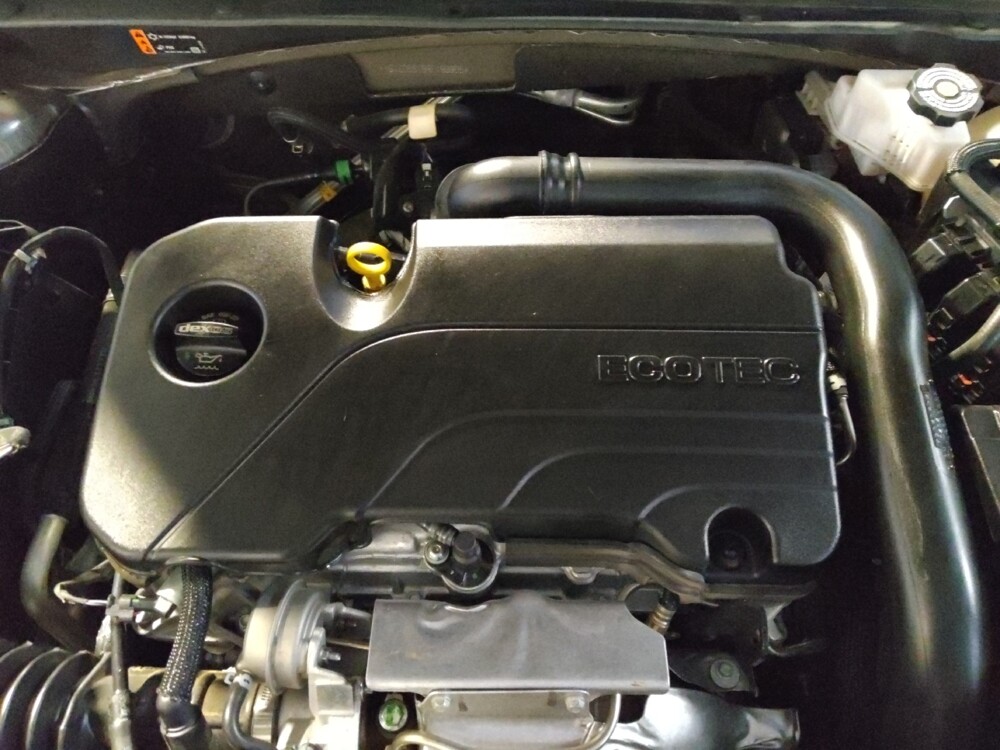 2024 Chevrolet Malibu in Phoenix, AZ 85022 - 18102485 30