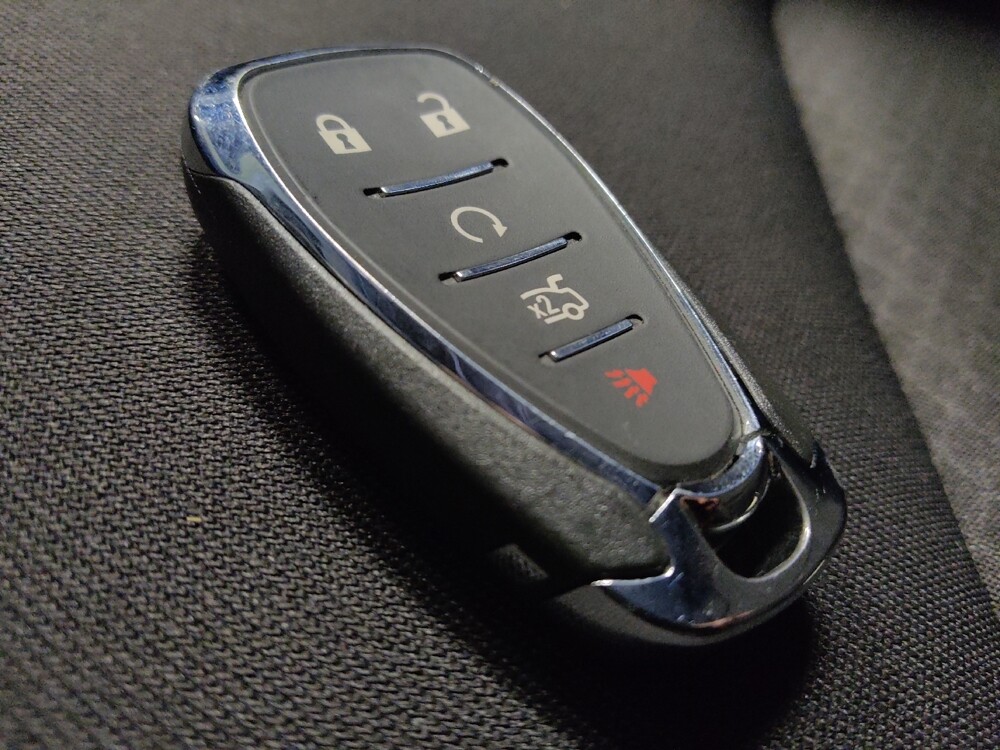 2024 Chevrolet Malibu in Phoenix, AZ 85015 - 18102486 32